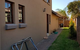 4 Bedroom House in Brooklands