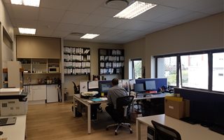 105 m² Office Space in Century City