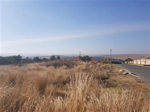 1000 m² Land available in Highveld Park