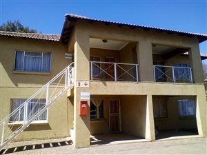 2 Bed Apartment in Lichtenburg