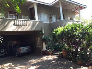 7 Bed House in Greenside