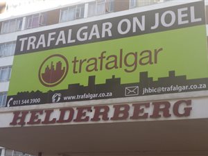 Bachelor apartment in Berea