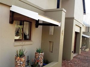 3 Bed Simplex in Heritage Hill