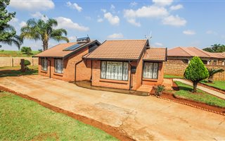 3 Bedroom House in The Orchards
