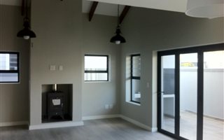 3 Bedroom Cluster in Sandbaai