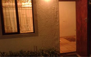 1 Bedroom Garden Cottage in Southdale