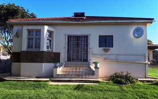 1 Bedroom Flat in Bothasrus