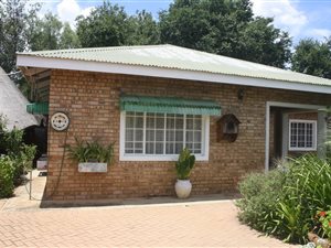 2 Bedroom House in Irene Park