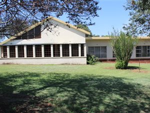 40442 ha Smallholding in Withok Estates