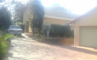 3 Bedroom House in Meredale