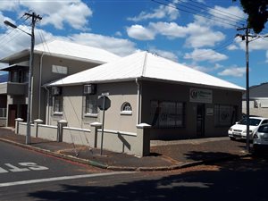300 m² Office Space in Paarl