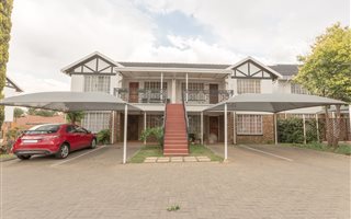 3 Bedroom Townhouse in Beyers Park