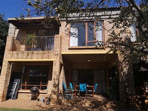 3 Bed Townhouse in Pinehaven