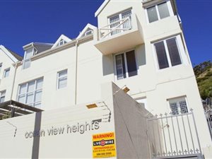 2 Bed Apartment in Sea Point