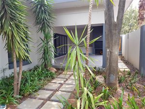 3 Bed House in Waterkloof
