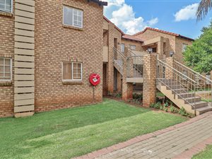 2 Bed Townhouse in Moreleta Park