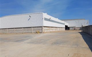 6000 m² Industrial space in Uitenhage Central