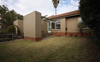 2 Bedroom House in Magaliessig