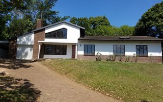 4 Bedroom House in Cowies Hill Park