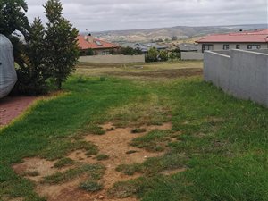 758 m² Land available in Monte Christo