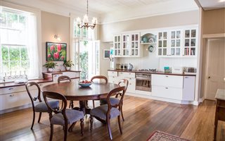 4 Bedroom House in Green Point