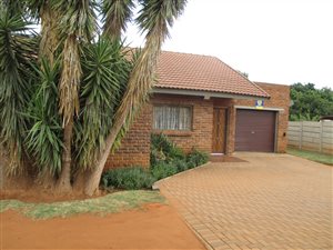 3 Bed House in Flora Park