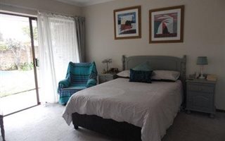 3 Bedroom House in Gordons Bay Central