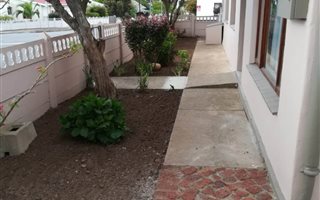 3 Bedroom House in Bredasdorp