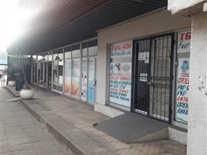 664 m² Commercial space in Louis Trichardt