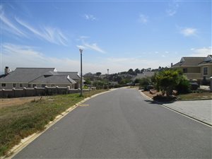 830 m² Land available in Zevenwacht Country Estate