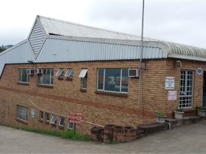 2050 m² Commercial space in Mahogany Ridge