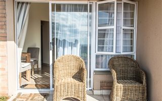 1 Bedroom Apartment in Bendor