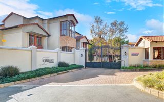 2 Bedroom Apartment in Woodmead