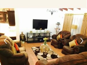 3 Bed House in Hillary