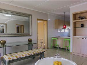 2 Bed Apartment in Summerset