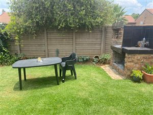 2 Bed Simplex in Pierre van Ryneveld