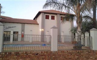 2 Bedroom Townhouse in Glenvista