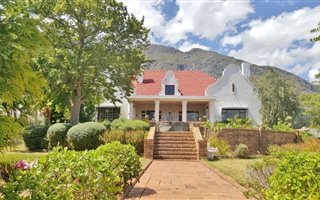 4 Bedroom House in Franschhoek