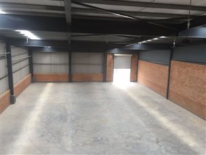 620 m² Industrial space in Sebenza