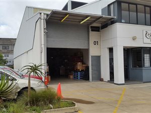 160 m² Commercial space in Mt Edgecombe