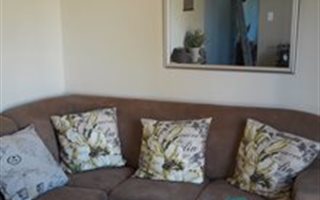 1 Bedroom Garden Cottage in Blairgowrie