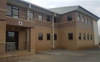 1098 m² Industrial space in Allandale
