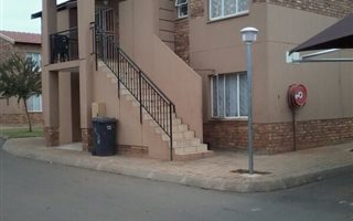 2 Bedroom Apartment in Protea Glen