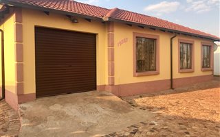 3 Bedroom House in Kagiso