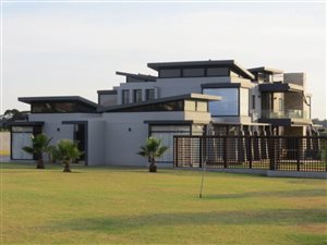 6 Bed House in Bredell AH