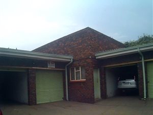 2 Bedroom Apartment in Vanderbijlpark CE2