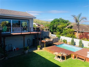 4 Bed House in Kaysers Beach