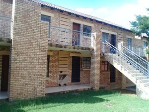 2 Bed Townhouse in Karen Park