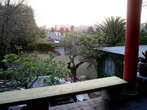 3 Bed House in Kensington