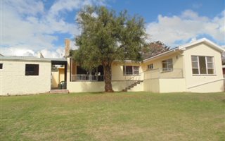 4 Bedroom House in Newton Park